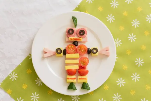 What is a robot's favorite snack?