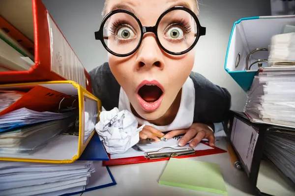 What instrument do secretaries usually play?